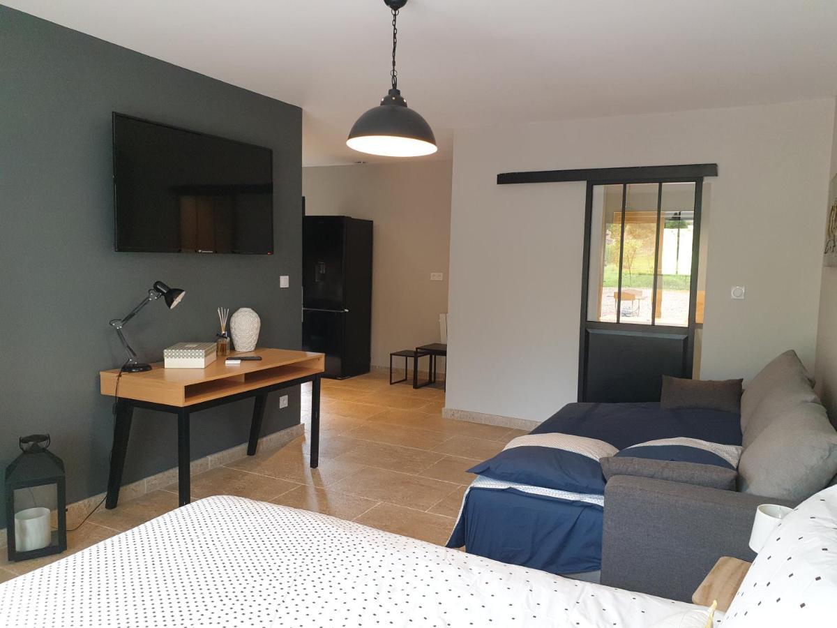 Bed and Breakfast Cosy Wood House Laubressel Exterior foto
