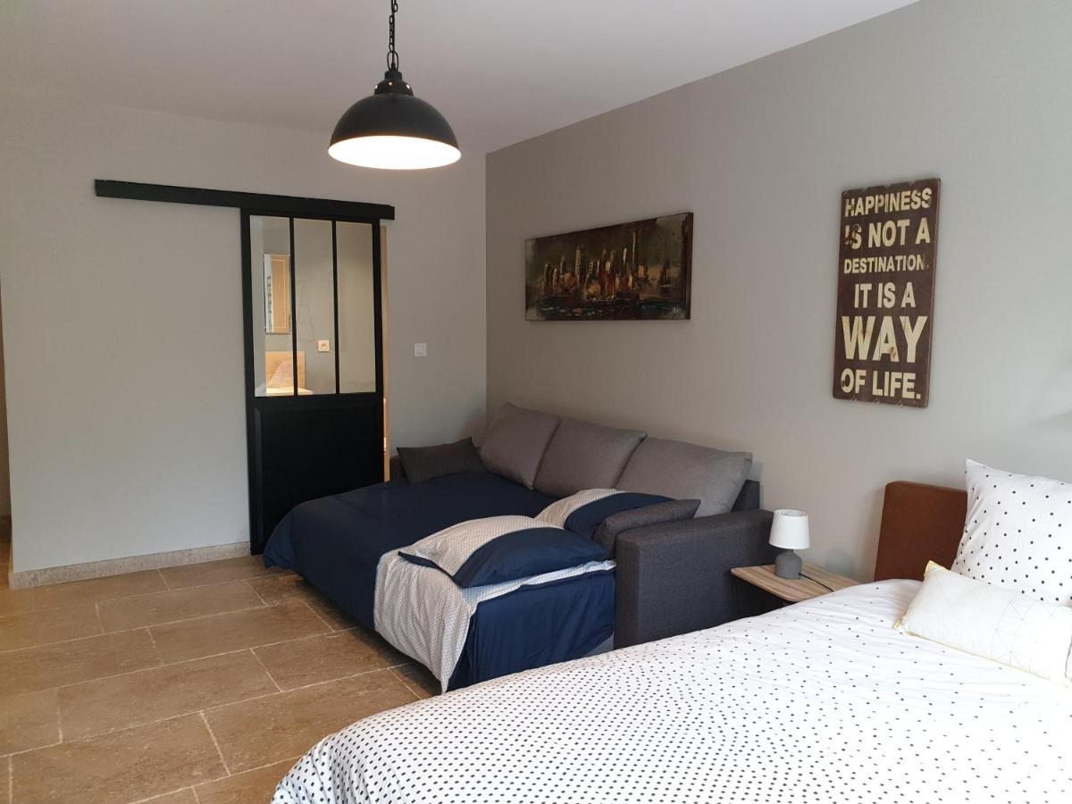 Bed and Breakfast Cosy Wood House Laubressel Exterior foto
